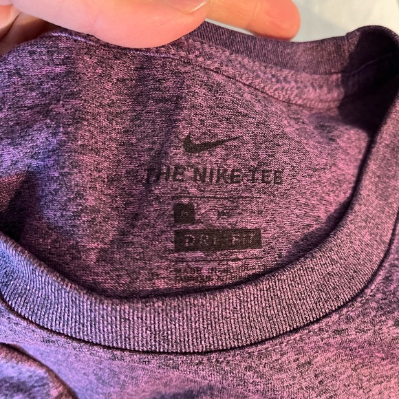 Nike dryfit tshirt - Picture 3 of 3